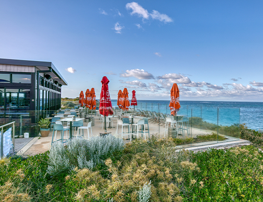 amberton beach bar and kitchen